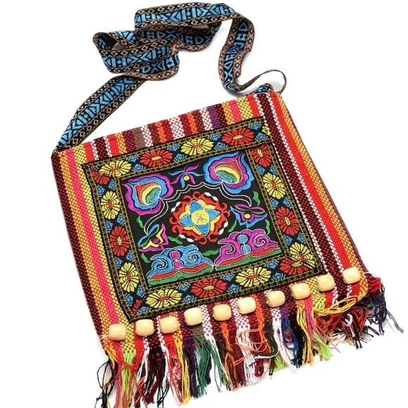 Boho hippie girl beaded fringed crossbody bag / NWOT - Picture 7 of 15